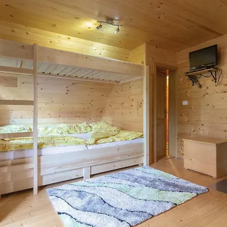 Three-bedroom Holiday In Semesterbostad