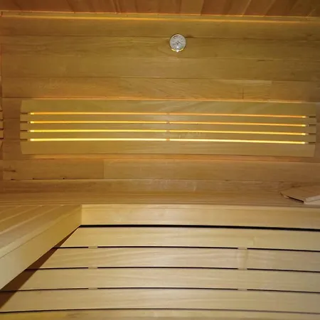 Hébergement de vacances Three-bedroom Holiday In
